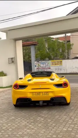 Ferrari 😩💛 | #srilankansupercars #ferrari #srilanka | 🎥 : iamimesh