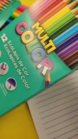 Lápis de cor multicolor 🫶🏻 ótimo para uso escolar #curiosidadesdepapelaria #titulofofo #escolar #papelaria #materialescolar #papelariafofa 
