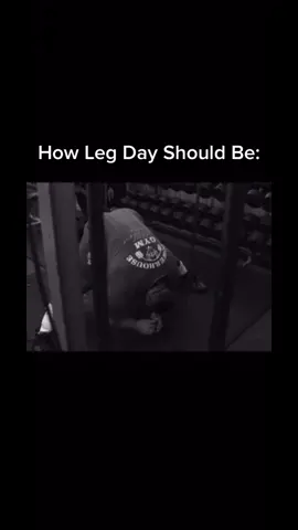 Dorian Yates, 6 times Mr.Olympia. He trained with true intensity, he went to true failure. Training the way he did, is what makes a difference in bodybuilding.  #dorianyates #legdaymotivation #intensity #trainingtofailure #bodybuilding #motivation #GymTok 
