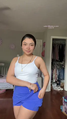 @halara_official  Use code milani01 for 15% off  🤸🏻‍♀️Id honestly wear these on a night out😍 #playitmyway #halaraskirt #halara #cuteworkoutclothes 