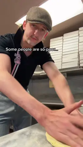 💭💭💭 #money #poor #life #pizza #fyp 