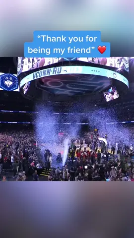 One final goodbye from Jim Nantz at the #NationalChampionship ❤️ #MarchMadness #MBB #CBB #CollegeBasketball #Basketball #Hoops #FinalFour #MFinalFour #UConn #Huskies #UConnHuskies #JimNantz #HelloFriends 