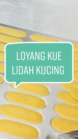 hayolohh siapa yg kalo buat kue lidah kucing sering gagal maning hahaha, fix sih kalian mesti punya loyang ini biar mempermudah gengss, langsung cek keranjang kuning aja murah 20rb-an daripada gagal melulu kann #CapCut #spillproduk #loyangkue #loyangkueantilengket #kuelidahkucing #loyanglidahkucing #fypsounds #fypシ #fypsekarang #fyp #kuelebaran #kuekeringantigagal #serunyaramadhan #produktiktokshop #cekkeranjangkuning 