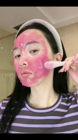 ✨✨✨ chinese skincare routine ✨✨ ID: cxx911115 #fyp #fypシ #fypシ゚viral #skincareroutine #nightroutine #bodycareroutine #glassskin #glassskincare #cleangirlroutine #SkinCare101 #skincareasmr #viraltiktok #foryoupage 