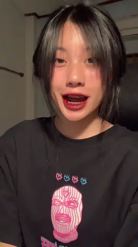 ก่อนจะเป็นเด็กใคร ขอเลิกเป็นเด็กเปรตของเเม่ก่อนละกัน