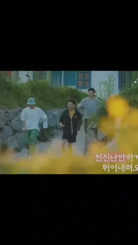 bohong banget kalau gak kangen mereka bertujuh, dibilang gak nyata padahal nyatanya emang mereka ada. Cuma waktunya aja yg belum tepat ketemu mereka bertujuh🥺🥹 #bts_official_bighit #sadsong #sadvibes #fypシ゚viral #fypシ #fypdongggggggg #xyzbca #btsarmy #bts 