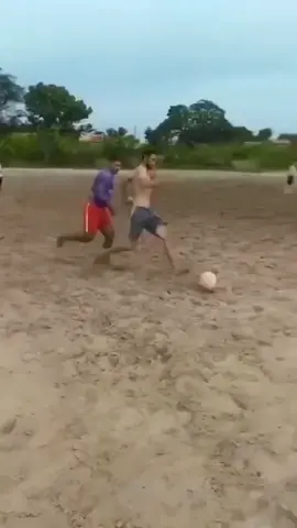 Not going to lie I jumped the first time the ball came flying to the screen 😂😂 #CapCut #femalegamer #GamerGirl #viral #fyp #viraltiktok #SeeHerGreatness 