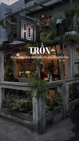 “Trốn” ở không gian xanh chill cho những ngày chơi vơi 🌿 #coffee #cafe #ancungtiktok #LearnOnTikTok #quan10 #saigoncaphe #reviewcafe 