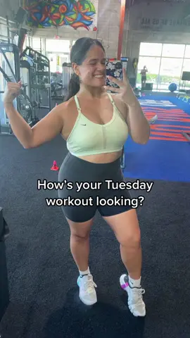 I need to learn new gym poses. Let me know what you do? #GymTok #gymmotivation #fitnessmotivation #gyminspo #womenwholift #womenempowerment #tuesdaymotivation 