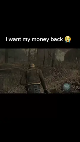 I'm happy this game pretty much made third person games popular but it plays like crap #residentevil4 #residentevil #nostalgia #re4 #gaming #capcom #superblizzard #leonkennedy 