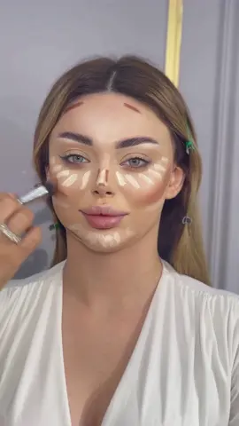 #makeuplooks #eyemakeup #model #eyemakeupinspo #nightoutmakeup #fullfacemakeup 