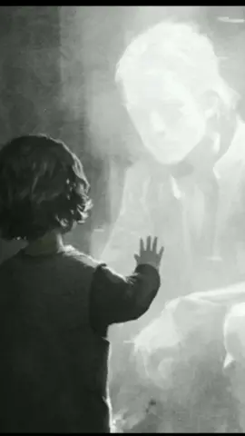 Дадажоним бугун хамма фарзандлариз тупландик лекин сиз йуксиз сизни росса дуо килдик жаннатларда куришайлик Дадажоним🙏🤲☝️