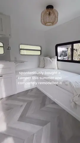 This is your sign to renovate your old RV for $19 (link in b¡o) 👉 #fyp #foryoupage #rvrenovation #rvremodel #camperrenovation #camperremodel #tinyhomeonwheels 