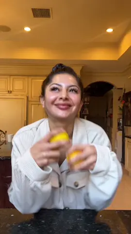 #TheLemonGirl #TheDailyLemon #Lemon 
