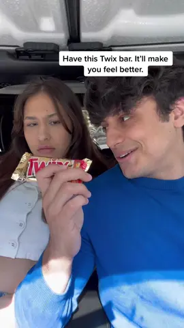 You’re not you when you’re hungry…@twix #chocolate #couple #snacks #twix #dating 