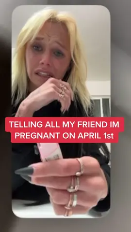 IM PREGNANT GUYS…😱🤪😭 #fyp #foryou #AprilFools 