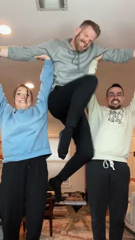 NEVER HAD A FRIEND LIKE  @scotthoying 