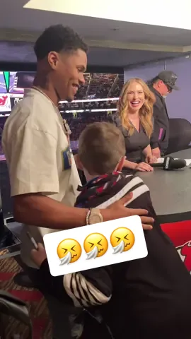Kid was too happy 🥺 #boxing #shakurstevenson #motivation 