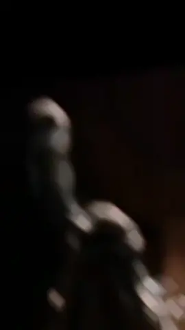 تِدري البنَيَّه حمامه، واليِتمٌ مُوت الحَمام، والتِفارگ حِضن أبوها عَلى الدِّنيا تقرأ السَّلام.. 💔 لما سار المركب نساني💔#ياطيبة #لما_سار_المركب_نساني #يافاطمة#يارقيه#لبيك_ياحسين #🖤 #fyp #foryoupage #🥀 