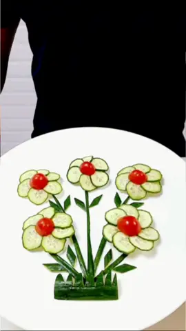 #How to carving fruit and vegetables very fast and beauty #tomatoflower🍅🌹 #cucumberflower #decorationflowers #cuttingskills #carvingarts #foryou #foryoupage #fypシ゚viral #tiktokviraltrending 