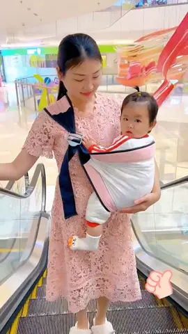 Do you want one?🥰 #babygoodthing #babyslingwrap #babyslingcarrier #babyhug #viraltiktok #fyp