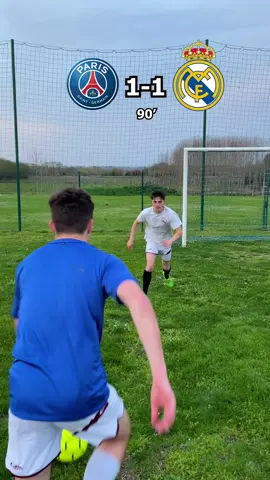 Le joueur gagne son premier trophée 😮🤩 PART 2 ✅ PART 3 : 08/04 🔔 #starfreestyle #football #sportstiktok 