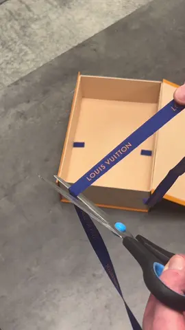 Do NOT throw out your ribbons 😱 #luxury #budget #louisvuitton #DIY #howto #fyp #trending #designer 