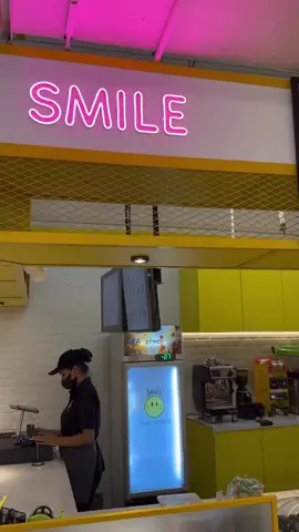 Recomended kimbab restaurant in jakarta - smile kimbab #shorts #kimbab #tteokbokki #toppoki #recommended #restaurant #jakarta #streetfood #yummy #food #Foodie #FoodLover #preparation #make #making #process #asmr #asmrsounds #shortsfeed #viral #viralvideo #trending #subscribe #follow #like #youtubeshorts