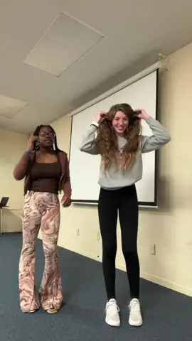We love my second period dance buddy💕💕😂