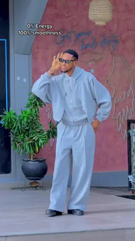 MAGICAL LEGS 🥰❤️. #crispdal #moonwalk 