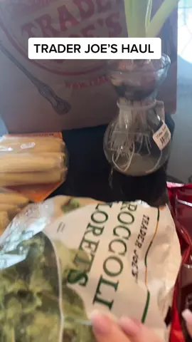 Trader Joe’s haul #traderjoes #traderjoeshaul #traderjoesfoodreviews #traderjoesmusthaves 