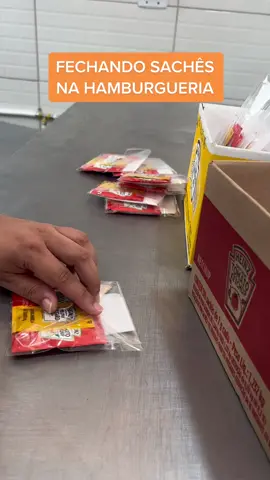 Montando Kit Sachê para os pedidos! #hamburger #heinz #hamburgueria @Heinz Brasil 