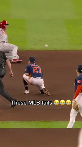 😂😂😂 #MLB #baseball #funny #fail 