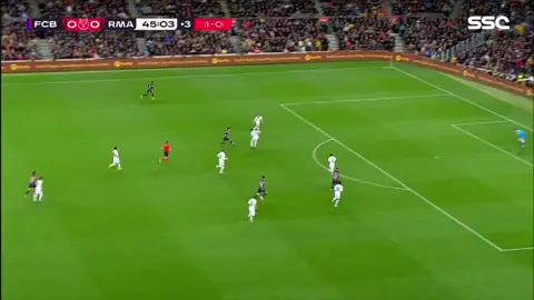 جنون فهد العتيبي على هاتريك بن زيمة#ملوك #ريال_مدريد #كلاسيكو_برشلونة_ريال_مدريد #برشلونة #بنزيما #مصمم_فيديوهات 