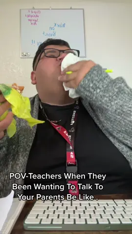 Teachers When They Been Wanting To Talk To Your Parents Be Like !! Y’all who remembers how bad they’ll snitch on us ? 🥹😂 #fyp #highschool #elementaryschool #parents .