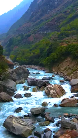 Marsyangdi River 🇳🇵 #nepal #travel #marsyangdi #river #nature #explore #etherealvistas 