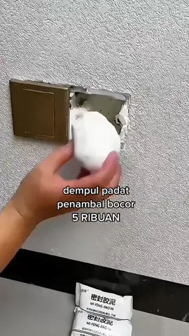 yang ada celah bocor ditembok / selang .. gausah diganti dulu, dipakein dempul sealant ini aja👌 #dempulsealant #dempulsemen #pentinginmurah #fyptok #dempultembok #penambalbocor #barangviralapril #simpeltapiguna 