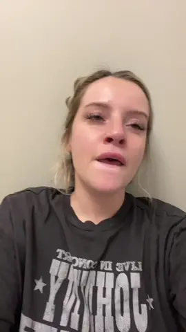 Before anyone comes at me 1. The dog was playing not aggressivly attacking 2. I know its good to show/teach emotions to kids when we have them too but this was just not the right time #parentingishard #ppd #mentalhealthmatters 