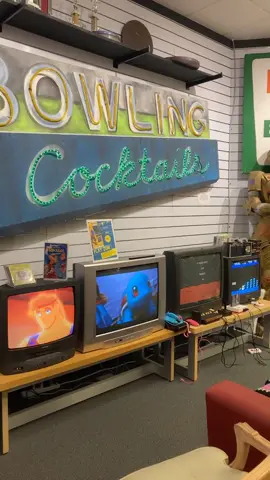 @duckiesvintage is iconic. That is all 🫶🏼🫶🏼🫶🏼🫶🏼🫶🏼🫶🏼🫶🏼🫶🏼🫶🏼🫶🏼🫶🏼🫶🏼 #disneybounding #decadeslooks  #vintageclothes #disneyvintage #visitflorida #floridafun #orlandoblogger #hiddengems #orlandohiddengems #vintageclothing #vintagefashion #vintageshop #retrostyle #retroaesthetic #hercules #herculesdisney #pokemon #vintagesign #vintagesigns #vintageflorida #vintageneonsigns #neonsigns #vintagegames #vintagetv #vintagetapes 