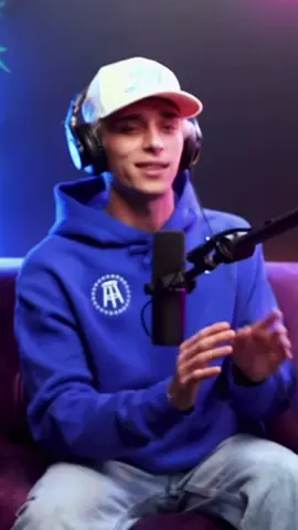 Josh admits he hooked up with Mads before she dated Jaden 🫢😯 #nessaabarrett #madslewis #jadenhossler #joshrichards #bffspodcast 