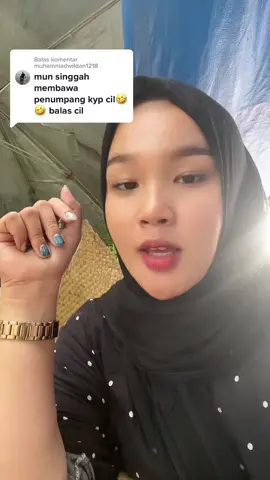 Membalas @muhammadwildan1218 ayo abang supir bila kebarabai singgah di warung acil lah senang banar acil bila disinggahi nyaman tetamu acil selajur bagi atau share vidoe acil lah di grop buhan abang supir 😁🤣#MaybellineIDSingToShine #warungmakandeabarabai #warungmakandeabarabai #pamantravel #bubuhansupirkalimantan #aslibanjarkalsel #masakanbanjar #kulinertiktok #masakanbanjar #barabaibungaskalsel #rumahmakan #viral 