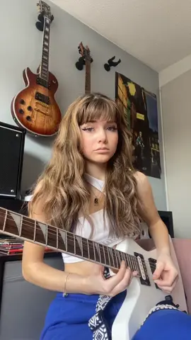 Rapp Snitch Knishes 🥴 #fyp #electricguitar #mfdoom #rappsnitchknishes #guitarsolo #rap #femaleguitarist #guitartok  #raptok 