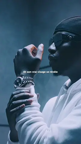 Facile de s’faire 15 amis en 1 an, dur de garder 1 ami pendant 15 ans.. 🤯