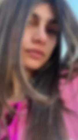 single 😎😎😝 miya Khalifa #miyakhalifa_fans #miyakhalifa 