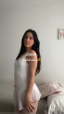 GRWM : ballet class 💐 #ballerina #ballet #grwm #getreadywithme #ballettok #balletclass #balletgrwm #grwmballet #grwmballetedition #ballerinastyle #balletcore #aesthetic #fy #foryoupage #fypage #fyp #foryourpage 