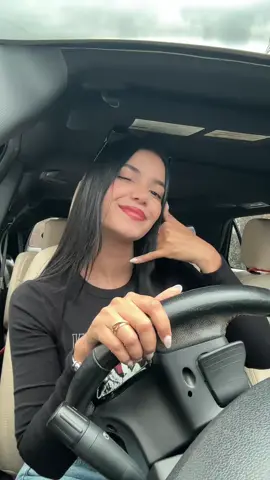 Llámame. 🤪🤙🏼