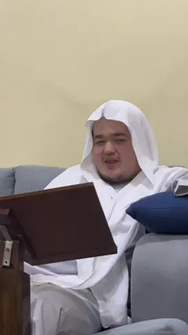 قُلْ يَا عِبَادِيَ الَّذِينَ أَسْرَفُوا عَلَىٰ أَنفُسِهِمْ لَا تَقْنَطُوا مِن رَّحْمَةِ اللَّهِ ۚ إِنَّ اللَّهَ يَغْفِرُ الذُّنُوبَ جَمِيعًا ۚ إِنَّهُ هُوَ الْغَفُورُ الرَّحِيمُ 🤍. #qran #اويس_عبدالفتاح #سوره_الزمر #ايه_53 