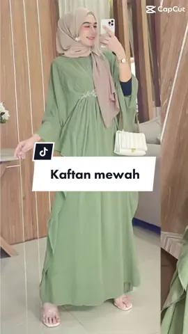 Kalo ini kaftan yang gaboleh kalian lewati. Karena secakep ituu 🥰😍😍 #saimakaftan #bajukaftanwanita #kaftanmewah #gamiskaftan #kaftanserut #kaftansage #gamiswanita #bajulebaran #kaftanlebaran 