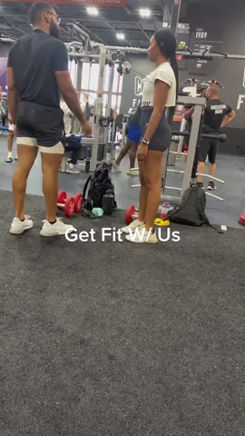 Gym partner🤝🏽 #fyp #christiantiktok #christiancouple #kingdomrelationships #investinyourrelationship #gymmen #fitnesscouple #gymcouple #workoutwithus #gymmotivation 