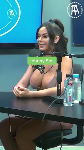 Ever wonder what it takes to film a scene with Johnny Sins? @kikithesnackk 